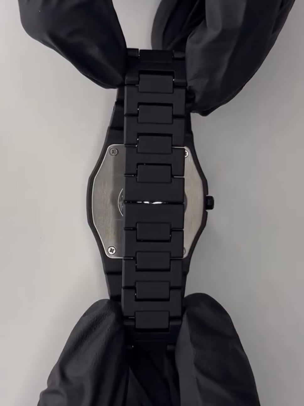 Full Solid Black Auurra Quartzz Watch
