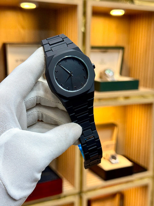 Full Solid Black Auurra Quartzz Watch